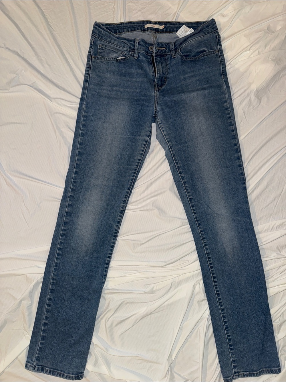Levi’s 712 Slim